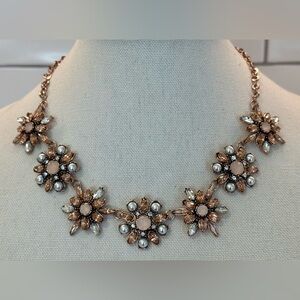 💖Charming Charlie Rose Gold Tone Floral Rhinestone Collar Necklace 18”